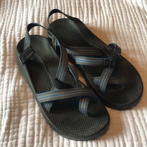 Men’s Chaco sandals used but good condition